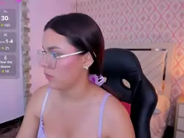Chaturbate Best live sex cam show of clara_ward