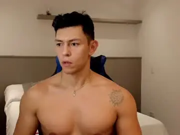 Chaturbate Best live sex cam show of adrian_del_mar