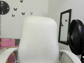 Chaturbate Adult Video Chat of evil_stepmothers