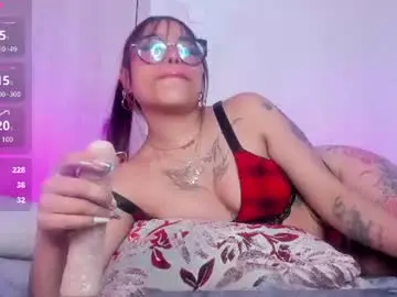 Chaturbate Free Live Porn of little_natty_