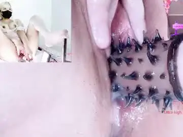 Chaturbate Free Porn Cam of taste_my_strawberry
