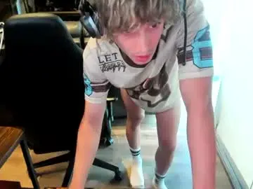 Chaturbate Live Sex of bashful4200