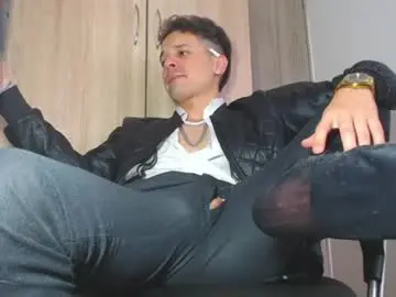 Chaturbate Sex Cam of leonal_oconer