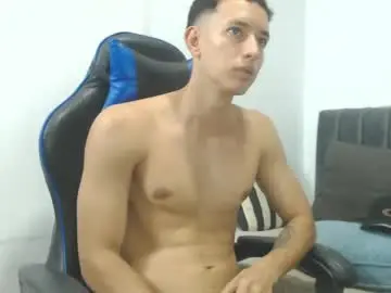 Chaturbate Nude Webcam of jake_shadow14