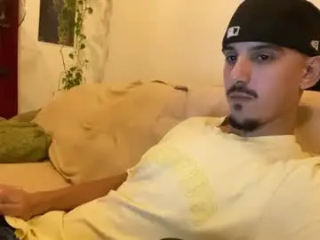 Chaturbate Best live sex cam show of aelucius