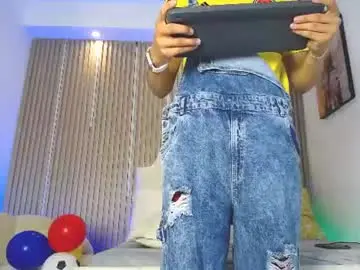 Chaturbate Private Sex Chat of adrianstark_