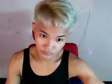 Chaturbate Sex Cam of asian_lover05