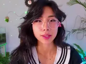 Chaturbate Free Porn Cam of evelyn_chelle