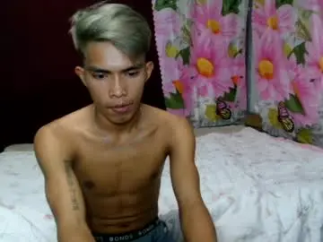 Chaturbate Live Sex Cam of ken_minjun