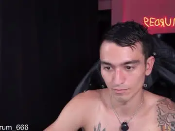 Chaturbate Best live sex cam show of redrum_696