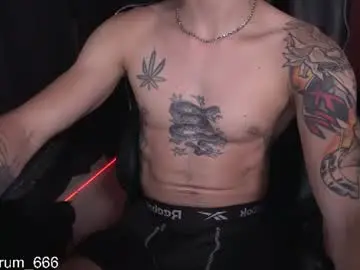 Chaturbate Watch Live Sex Cams of redrum_696