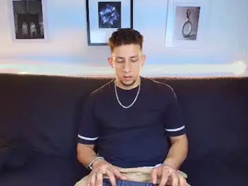 Chaturbate Sex Cam of emiliocum_24