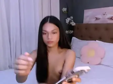 Chaturbate Live Sex Cam of carmella_amethyst