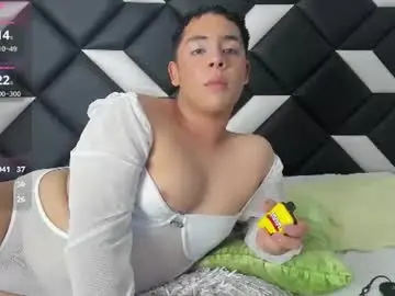 Chaturbate Sex Cam of darian_laforteza