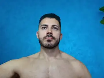 Chaturbate Watch Live Sex Cams of muscularmaster