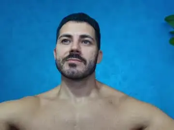 Chaturbate Live Sex Cam of muscularmaster