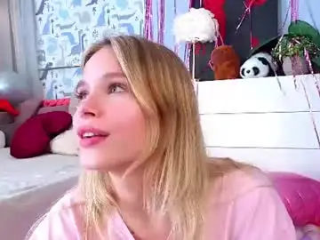 Chaturbate Free Live Porn of sheliamuyres