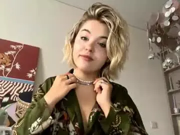 Chaturbate Live Sex Cam of donnadusel