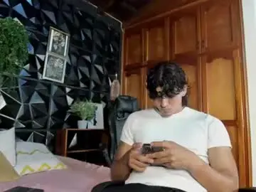Chaturbate Adult Video Chat of elliot_colton