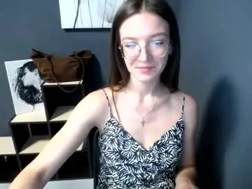 Chaturbate Free Live Porn of shining_pearl