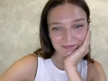 Chaturbate Free Live Porn of shining_pearl