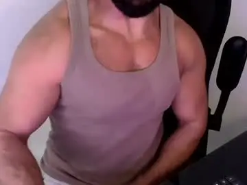 Chaturbate Live Sex of beard_top_guy