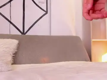 Chaturbate Live Sex Cam of axel_grey_