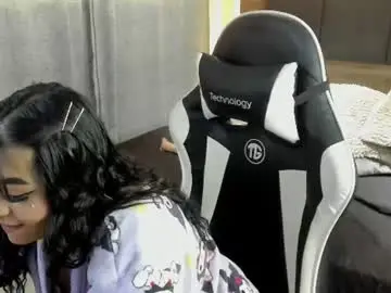 Chaturbate Adult Webcam of adhara_messy