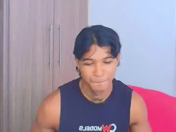 Chaturbate Sex Cam of cassian_gold