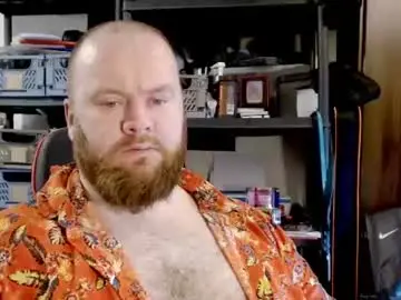 Chaturbate Free Porn Cam of irishdaddy24