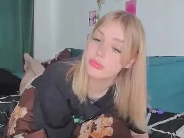 Chaturbate Free Porn Cam of krisi_myrr