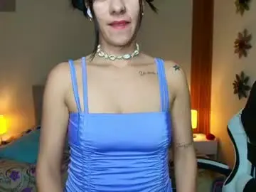 Chaturbate Free Porn Cam of emiily_skinny