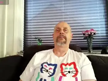Chaturbate Free Porn Cam of hardmrlazy