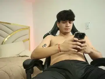 Chaturbate Live Sex of thiiago_ferrer