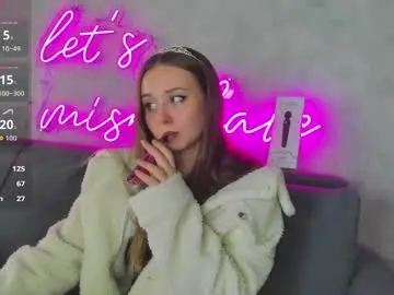 Chaturbate Sex Cam of doris_bowman
