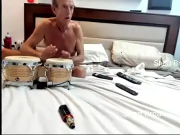 Chaturbate Live Sex Cam of greyishere