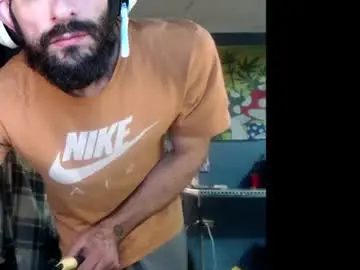 Chaturbate Adult Webcam of beautyxbeast