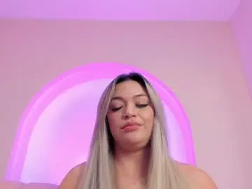 Chaturbate Watch Live Sex Cams of milaowens