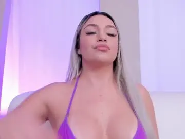 Chaturbate Free Live Porn of milaowens