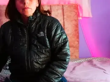 Chaturbate Adult Video Chat of ava_raye
