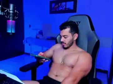 Chaturbate Live Sex Cam of bruno_diaz31
