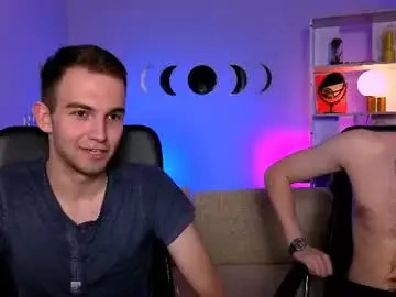 Chaturbate Live Porn of astren_villo
