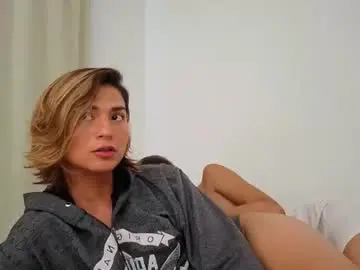 Chaturbate Sex Cam of skyamber8v2