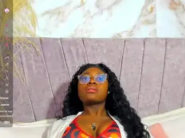 Chaturbate Adult Video Chat of candy_williamss