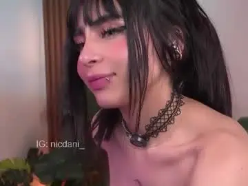 Chaturbate Free Porn Cam of nicdani_1