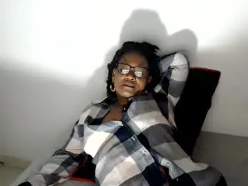 Chaturbate Live Sex Cam of roushlove