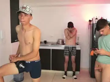 Chaturbate Adult Video Chat of sexyskinnynaksu