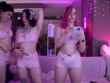 Chaturbate Watch Live Sex Cams of sunnyfia