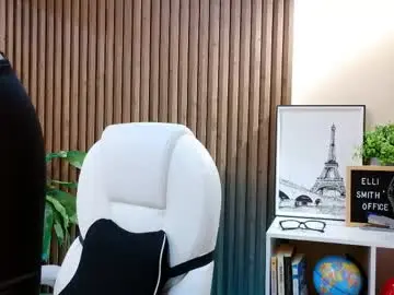 Chaturbate Live Sex Cam of naugthyelli