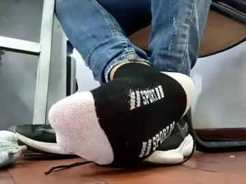 Chaturbate Live Sex of waltherfeet_